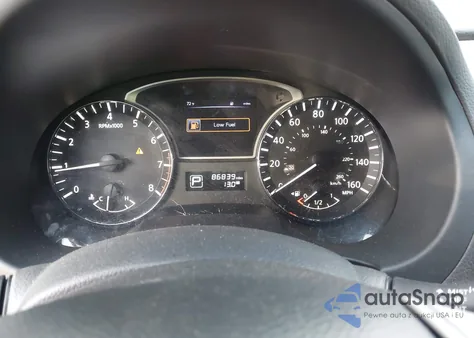 2015 Nissan Altima 2.5/2.5 S/2.5 Sl/2.5 Sv z USA, uszkodzony, nr VIN 1N4AL3AP1FN390634